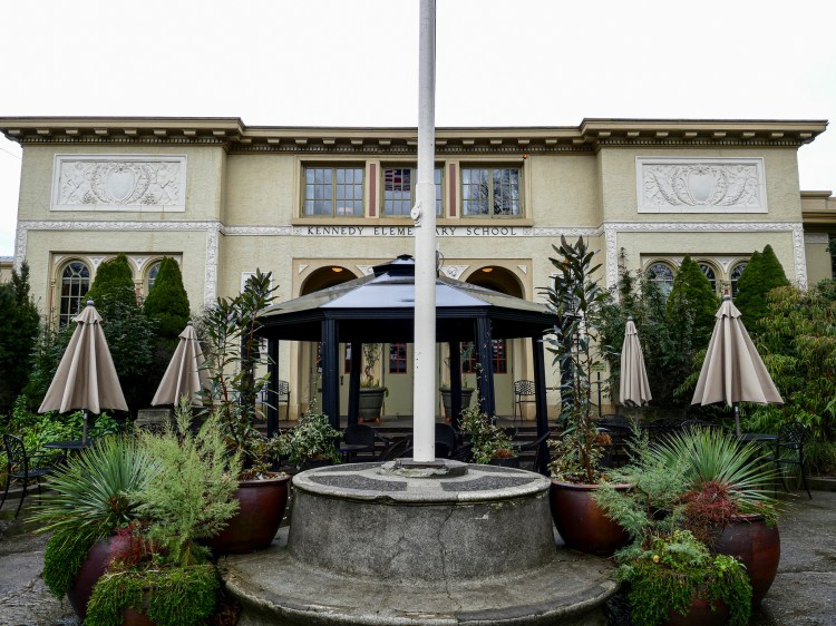 McMenamins Kennedy School